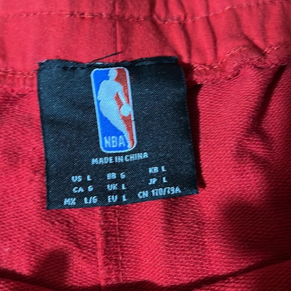 Chicago bulls shorts - Picture 5 of 5